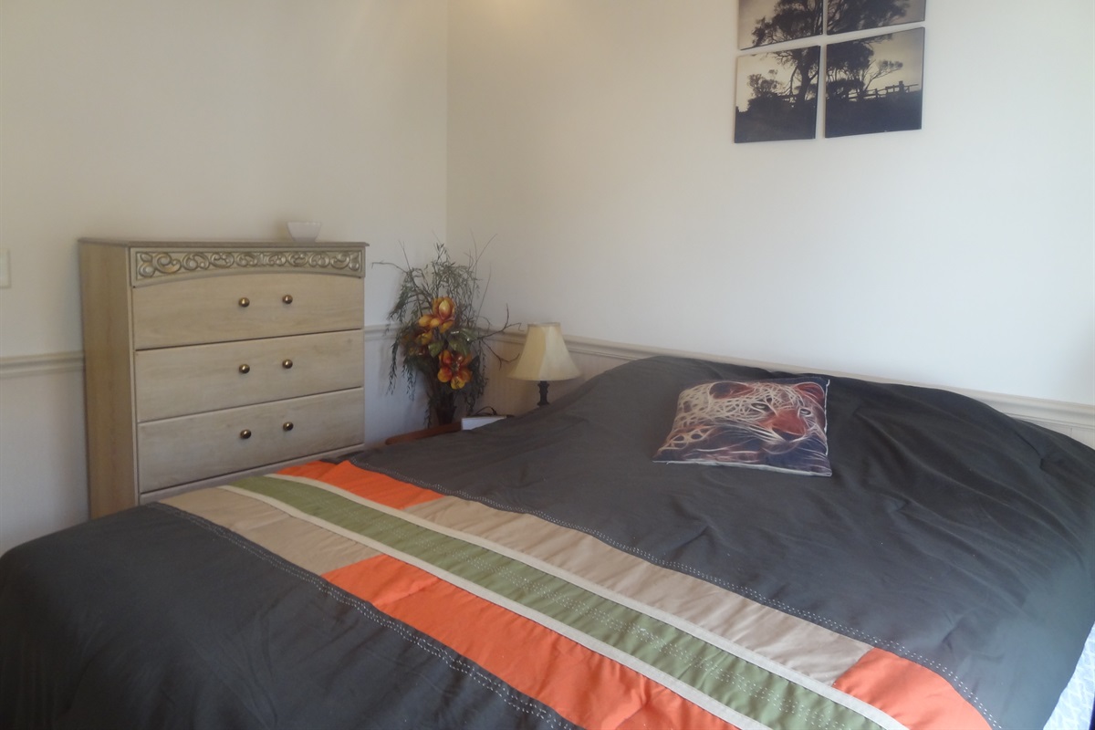 Bedroom 2 with queen bed