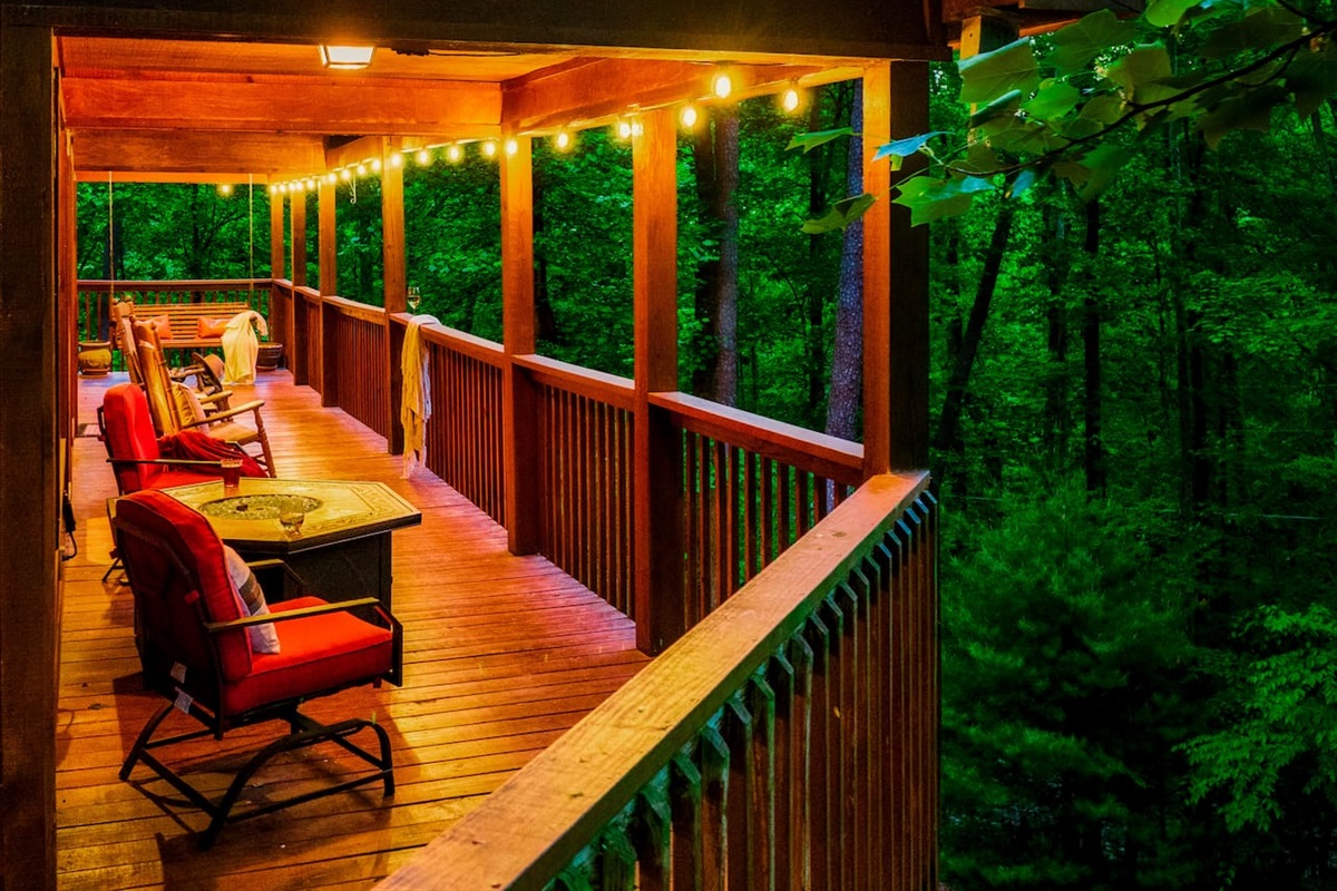 Lower level deck, summer time!