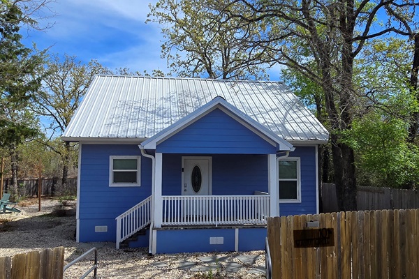 Welcome to Walnut Cottage!