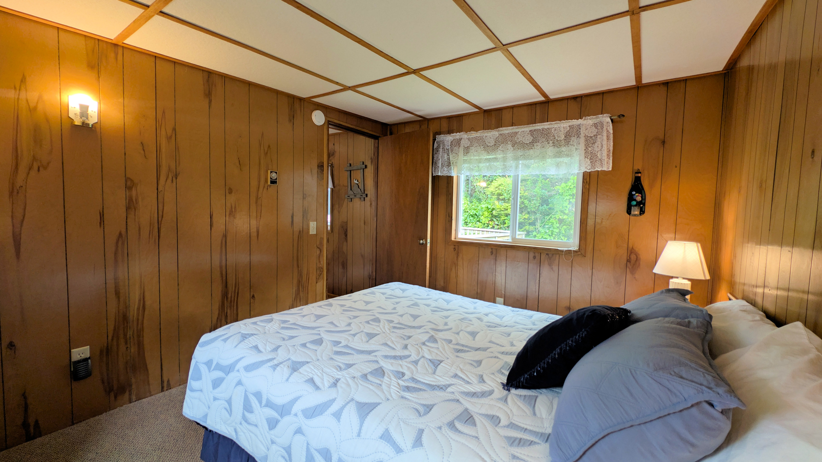 spacious queen bedroom