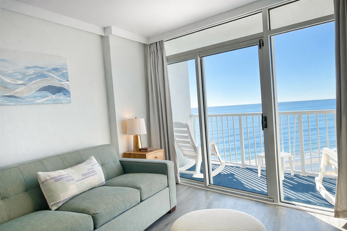 Kelex brand sofa, it is built for quality.  This is a queen sized pullout sofa with top notch quality and unbelievably comfortable!