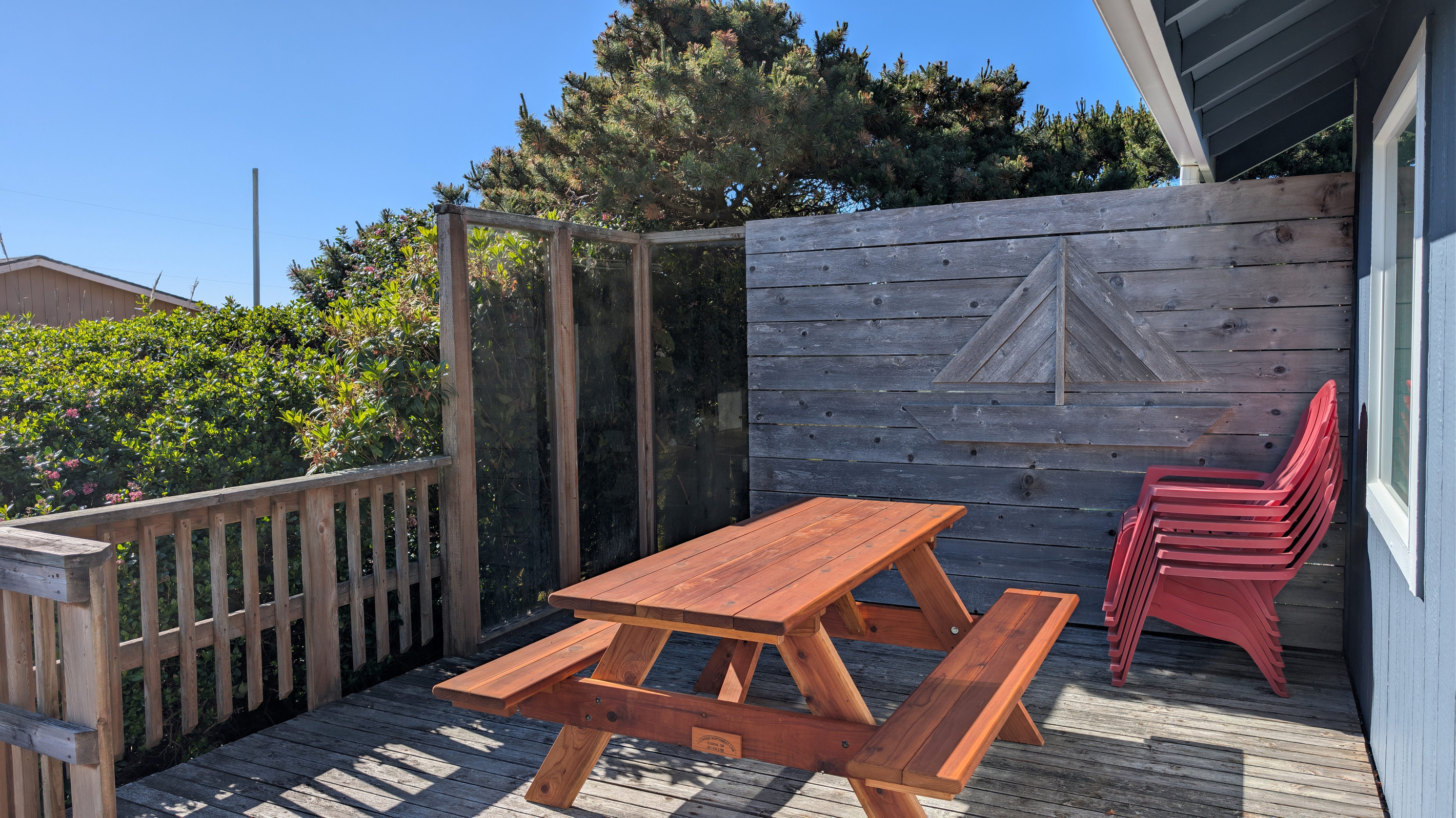 wind protected deck