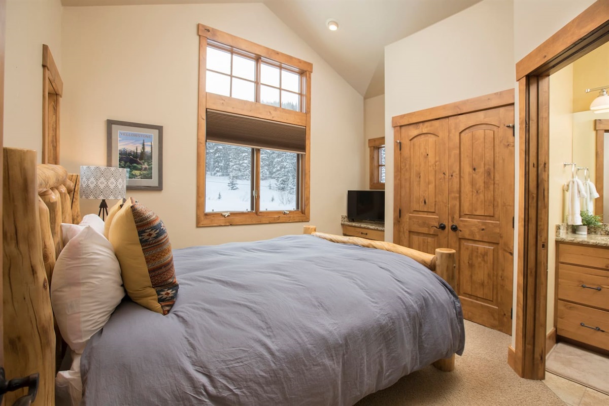 Queen bedroom with private bathroom