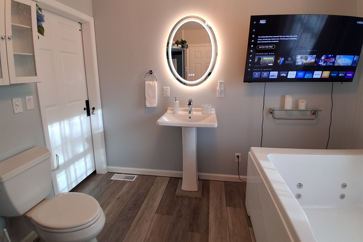 Enjoy a 42" backlit TV, perfectly positioned for viewing from the jetted tub and a fog-free mirror. Whether you're streaming your favorite shows or unwinding with someone special, relax together in the comfort of warm, swirling jets and ambient lighting.