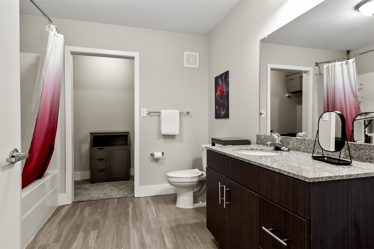 Full Bathroom 3 and closet