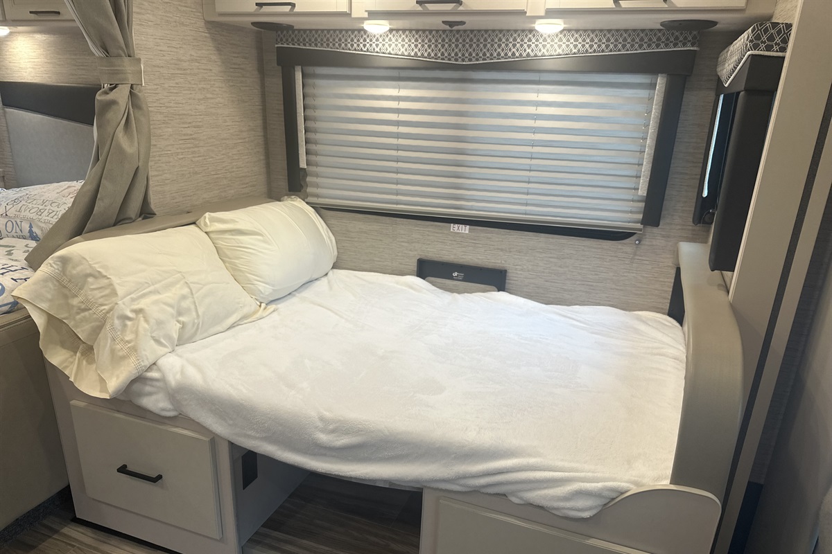 This is the dinette converted to a bed