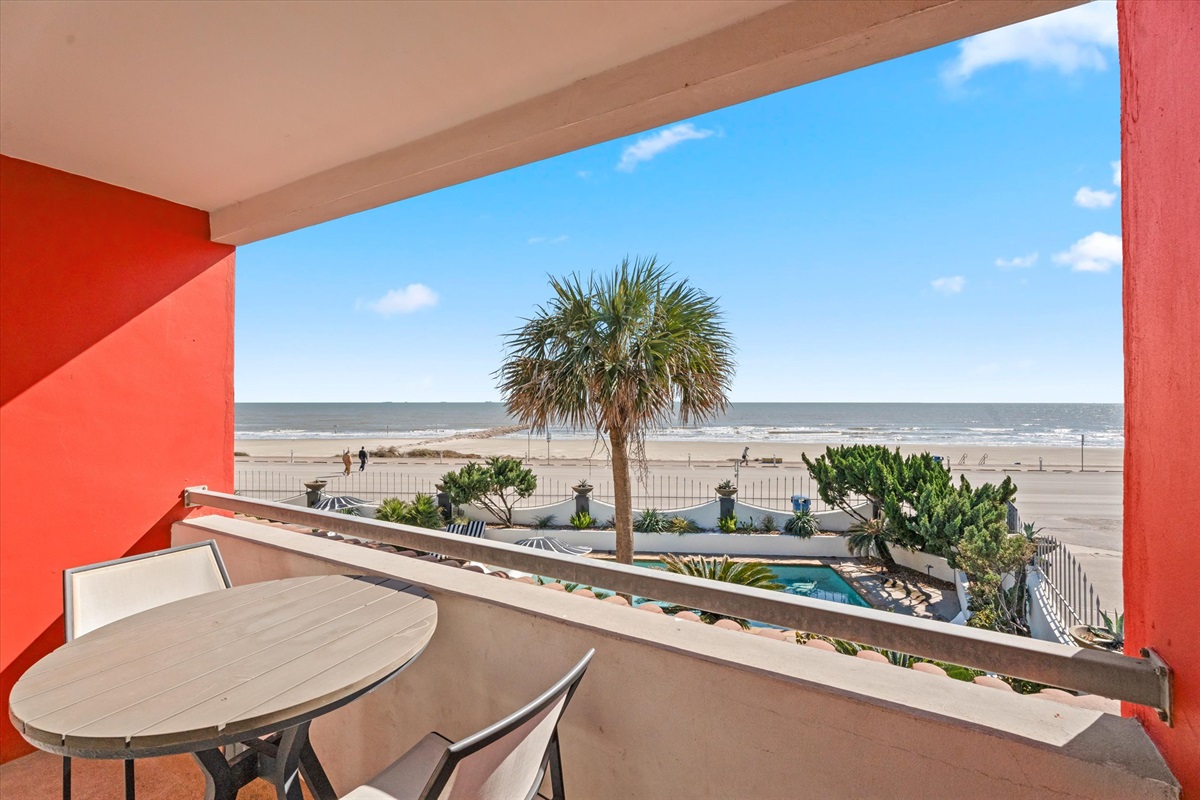 c6ffe7505a7241578a828f71ac77b6bb Large | Beachhouse | Texas | TX | Vacation Homes | Galveston | Crystal Beach | Kokomo | Breezy Days | Beachfront Elegance | Sunrise Serenity | Southern Sands Property Management, LLC