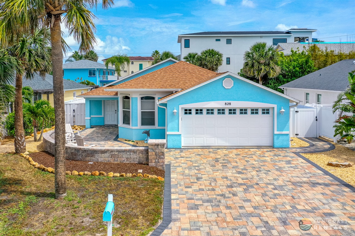 Front Entrance with attached garage!