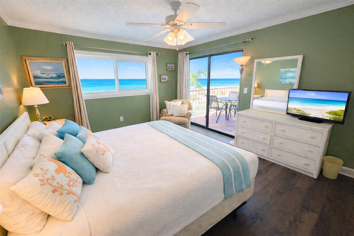 Master bedroom with STUNNING ocean views and balcony access