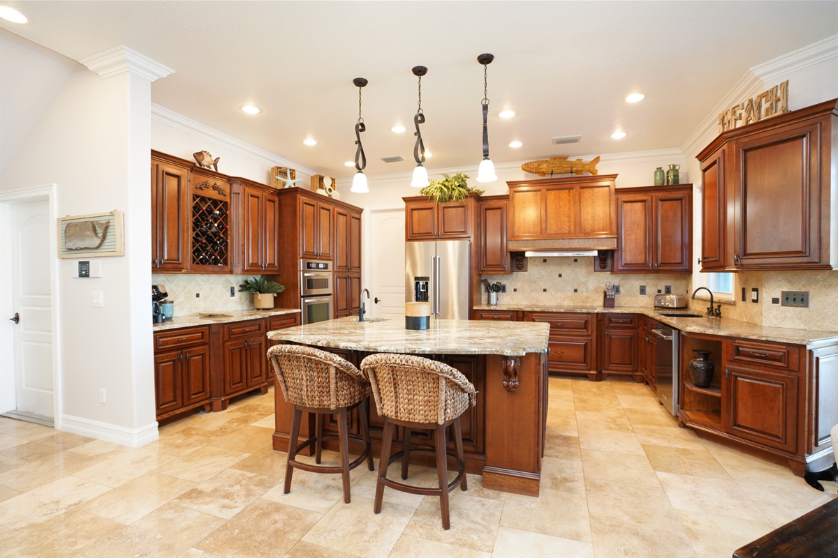 The well appointed and stocked kitchen makes cooking in enjoyable.