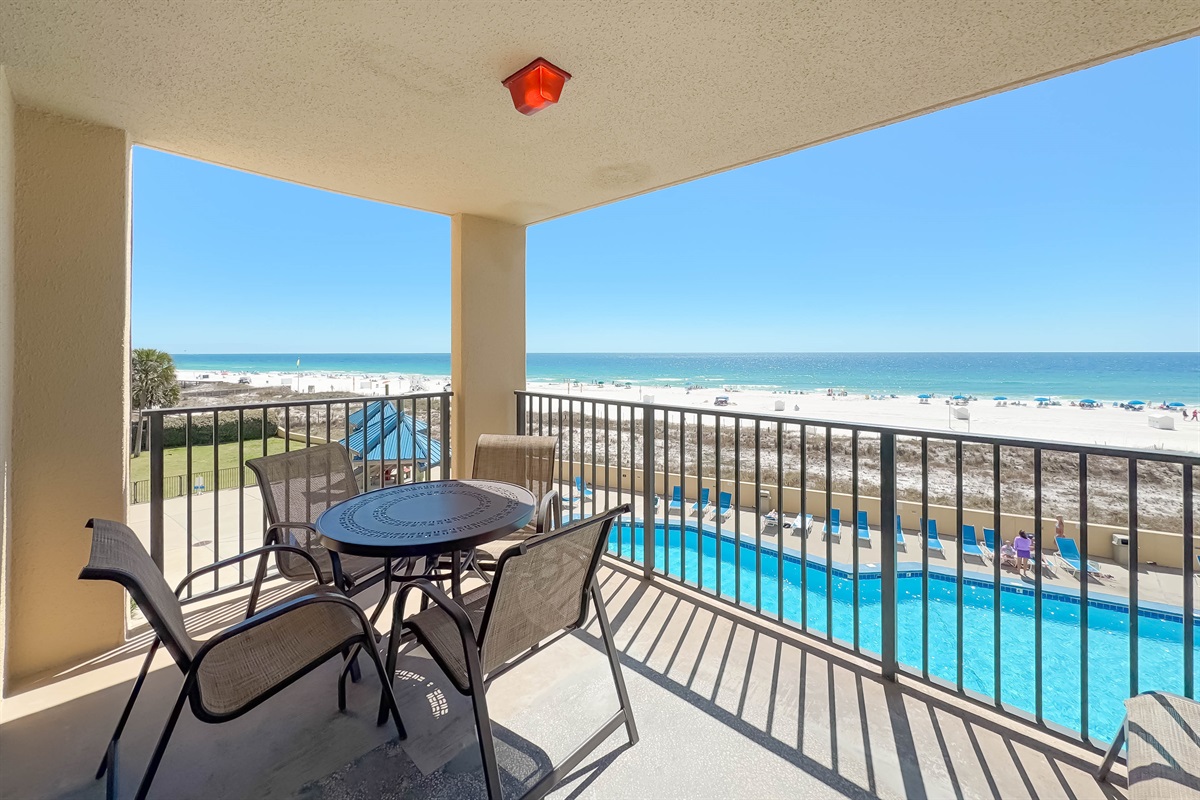 Prime oceanfront unit with private balcony. Enjoy unparalleled views overlooking both the pool deck and the beach. The perfect blend of comfort and luxury.