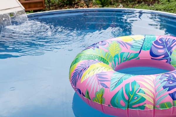 Cool off between adventures in the 8-foot cowboy pool — the crown jewel of the backyard oasis. Chlorinated, filtered, and ready for your most refreshing NOLA afternoons.
