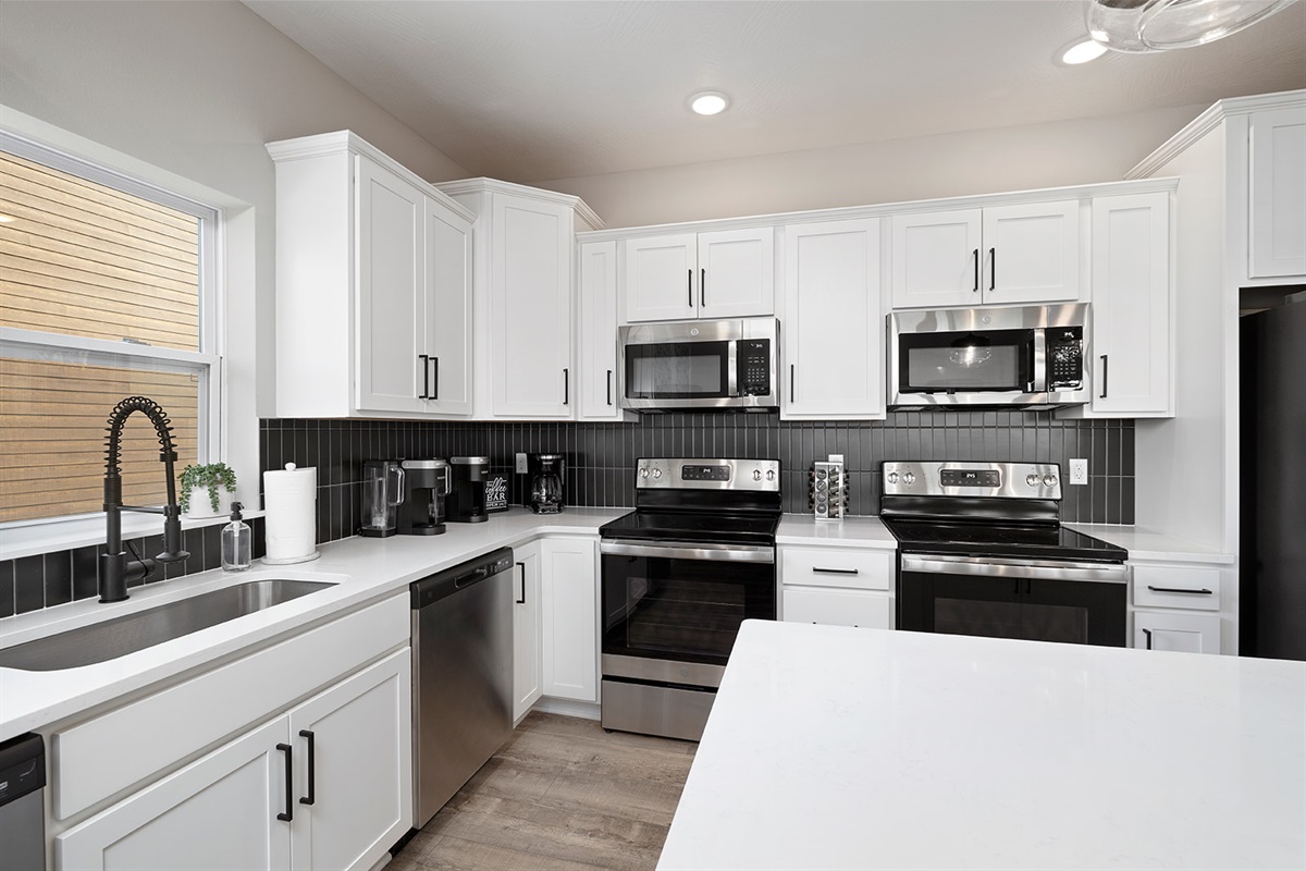 Fully stocked kitchen, just bring the food!