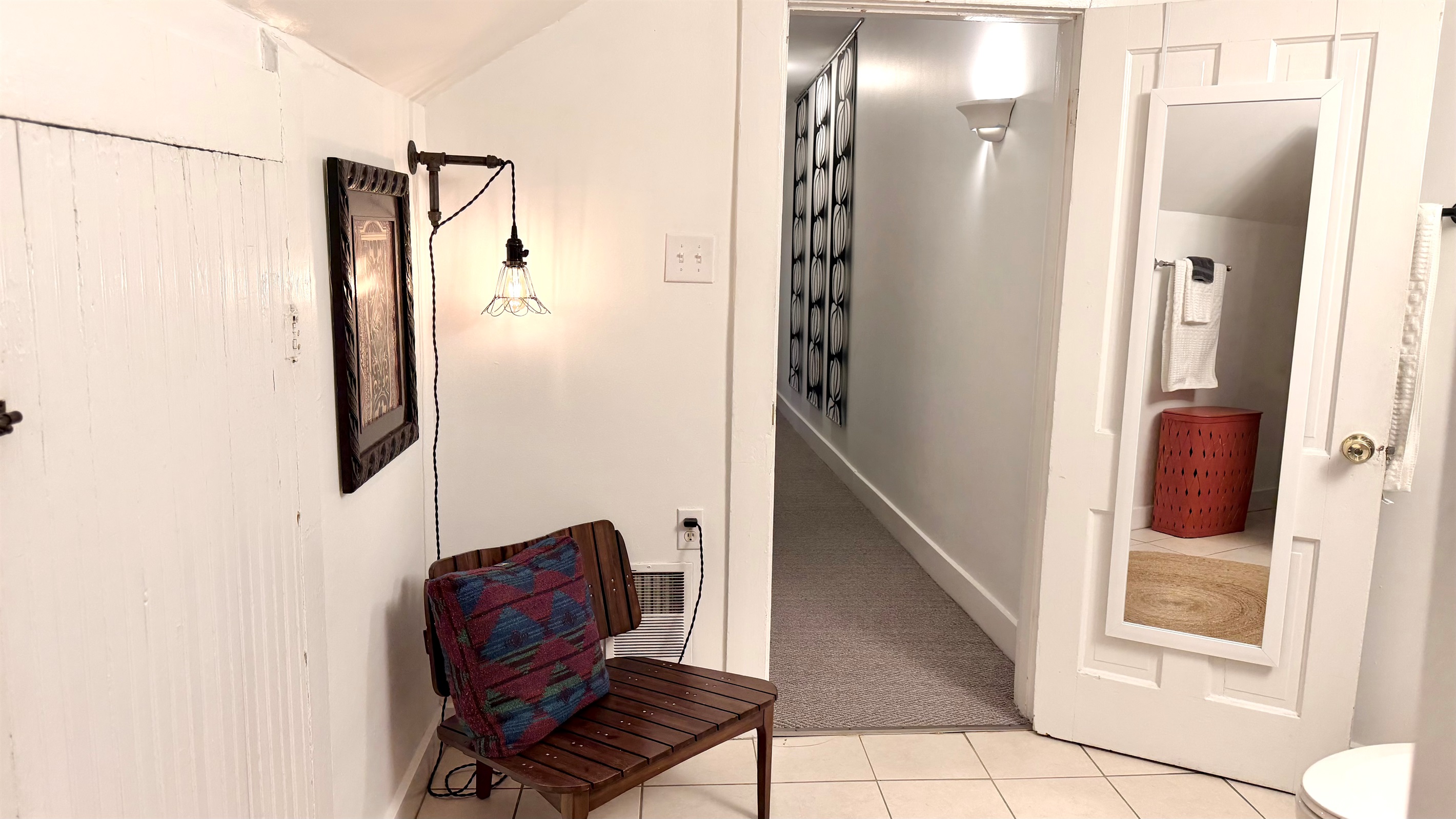 Spacious bathroom, plenty of room for the family to move about, relax and get ready. 