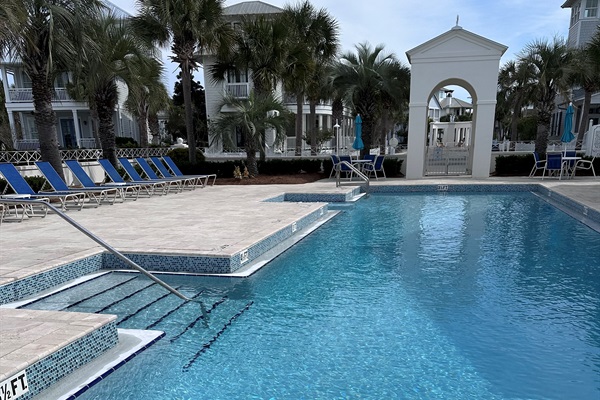 Lake Carillon Pool just underwent a renovation in 2026!