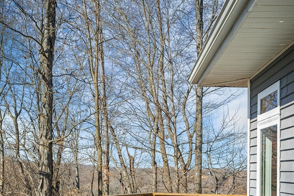 Lounge, dine, relax--this deck has room for it all!