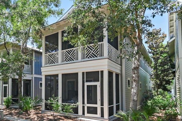 Welcome to Pocketful of Sunshine — a WaterColor retreat with Beach Club access and a 6-passenger golf cart included.