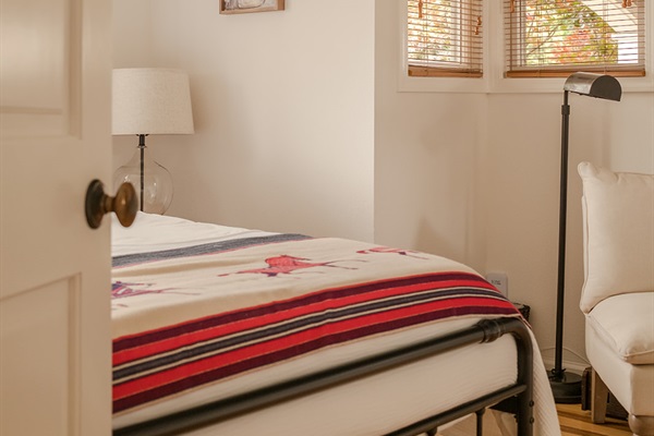 Guest bedroom