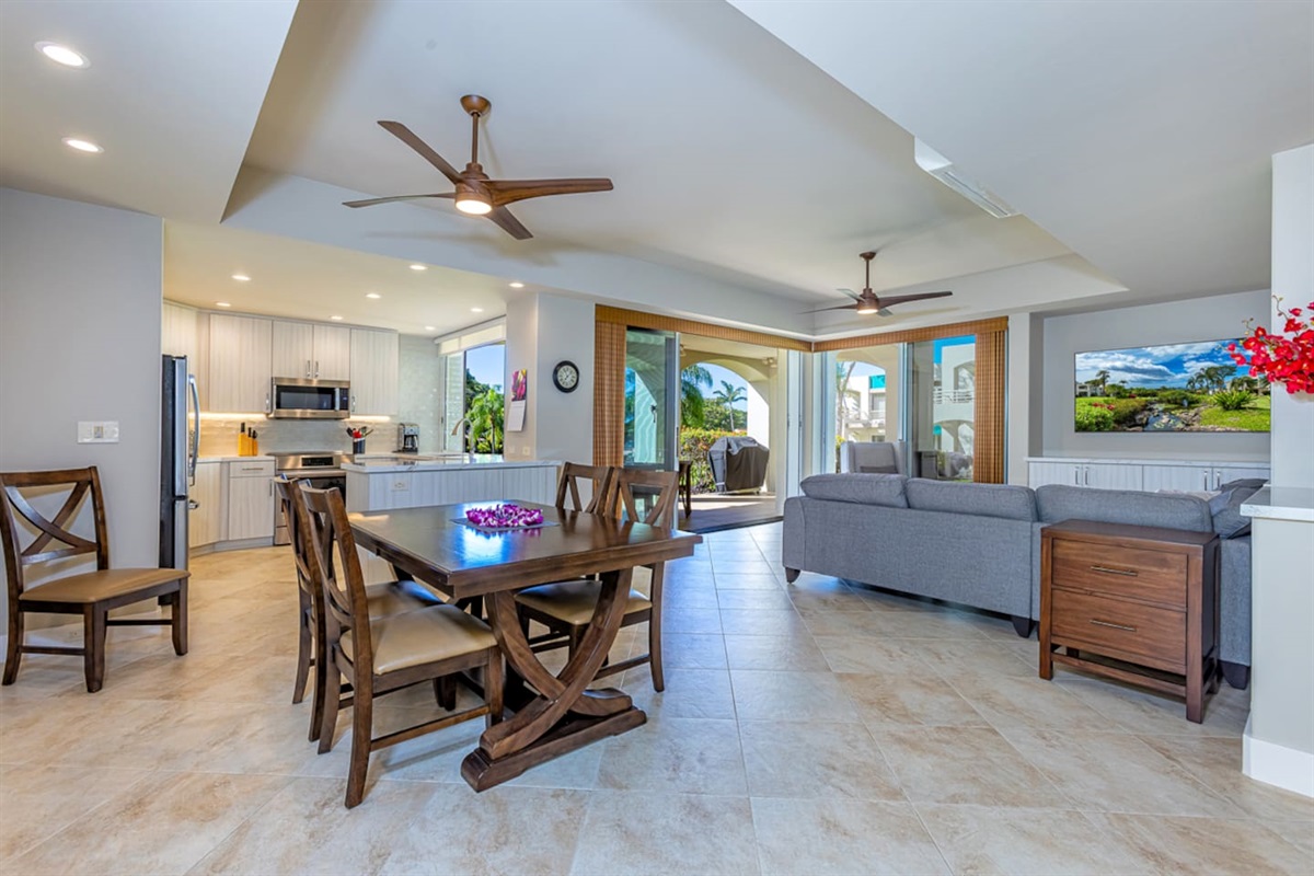 Entering into our two bedroom two bathroom ground-floor Palms at Wailea 503