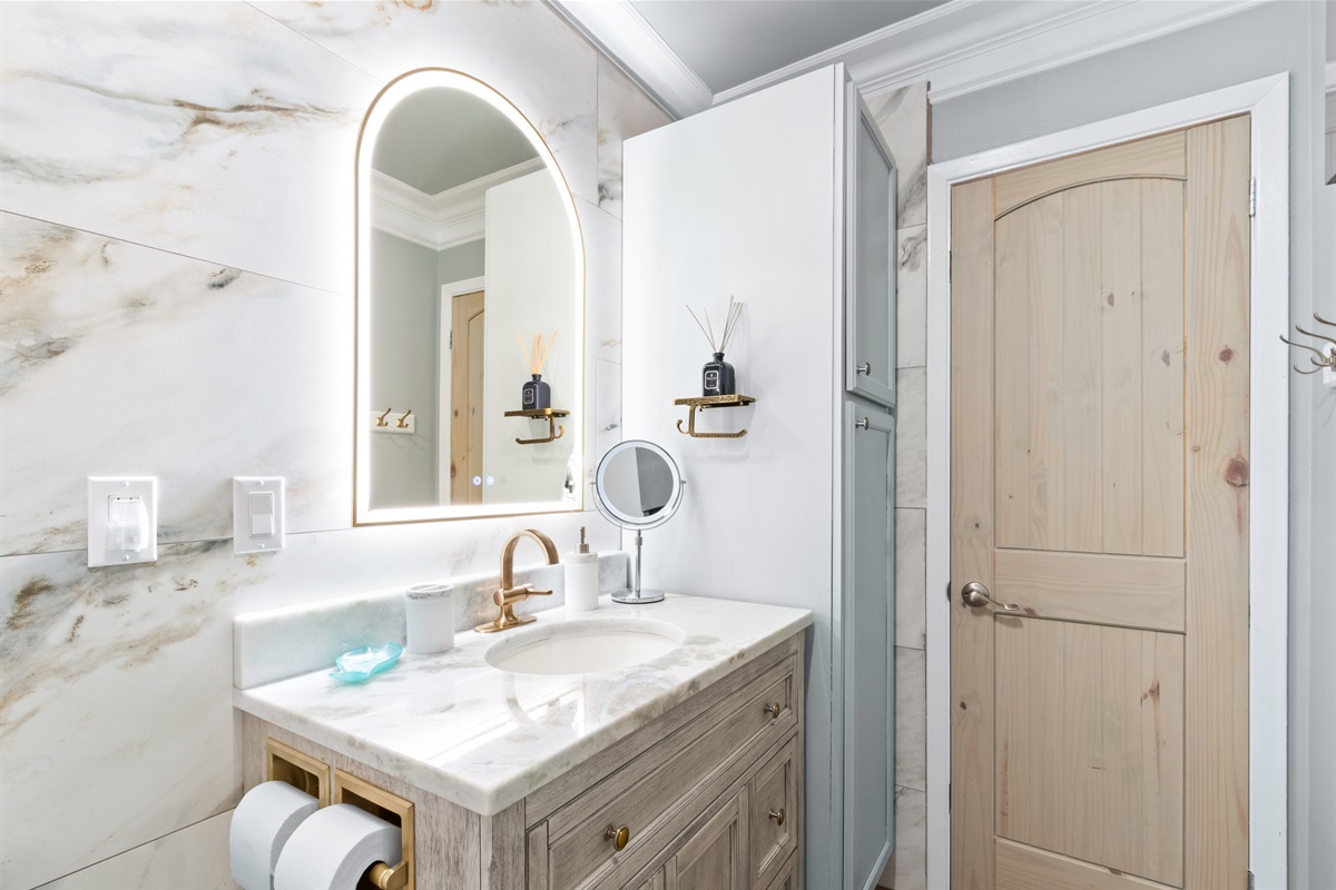 Look at these beautiful details