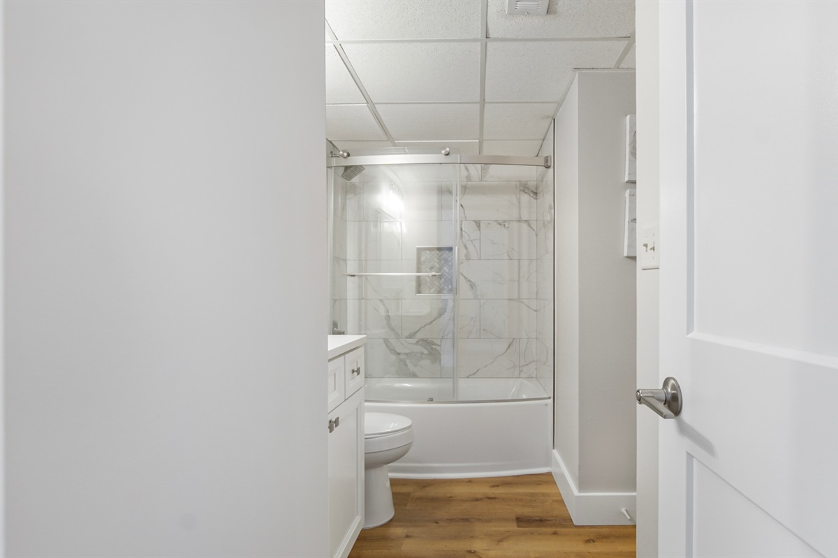 Second bathroom with tub/shower combo
