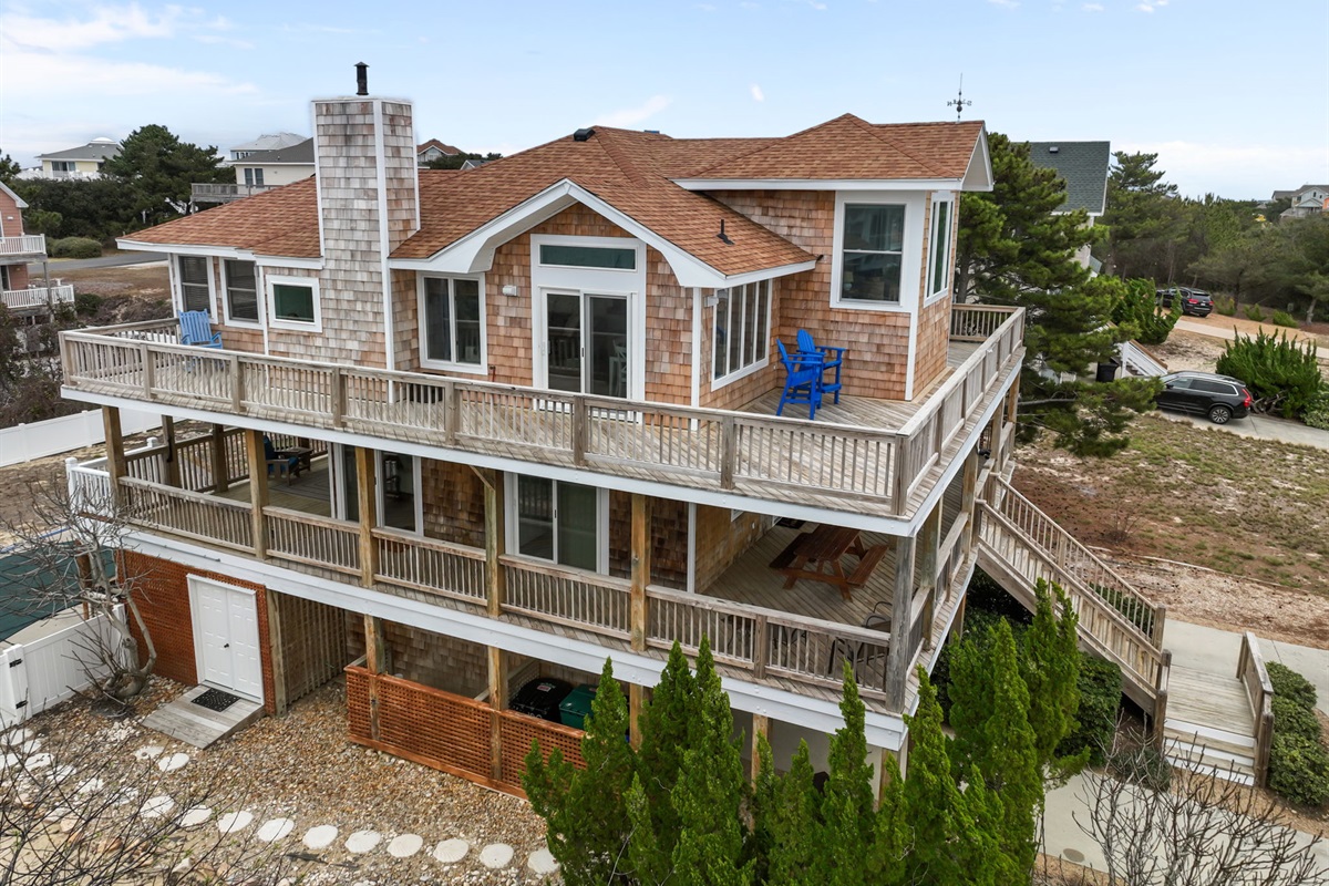 Another angle highlighting the upper decks and room to spread out.