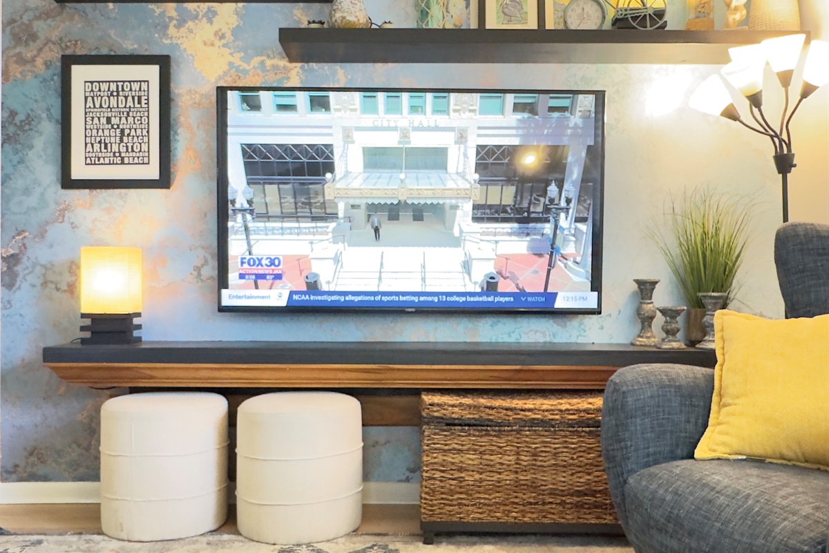 65' Sony Smart TV