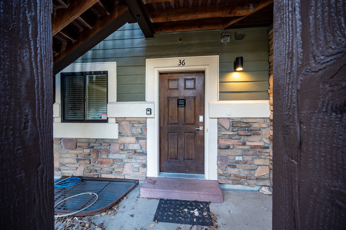 Private entrance with easy access and parking nearby.