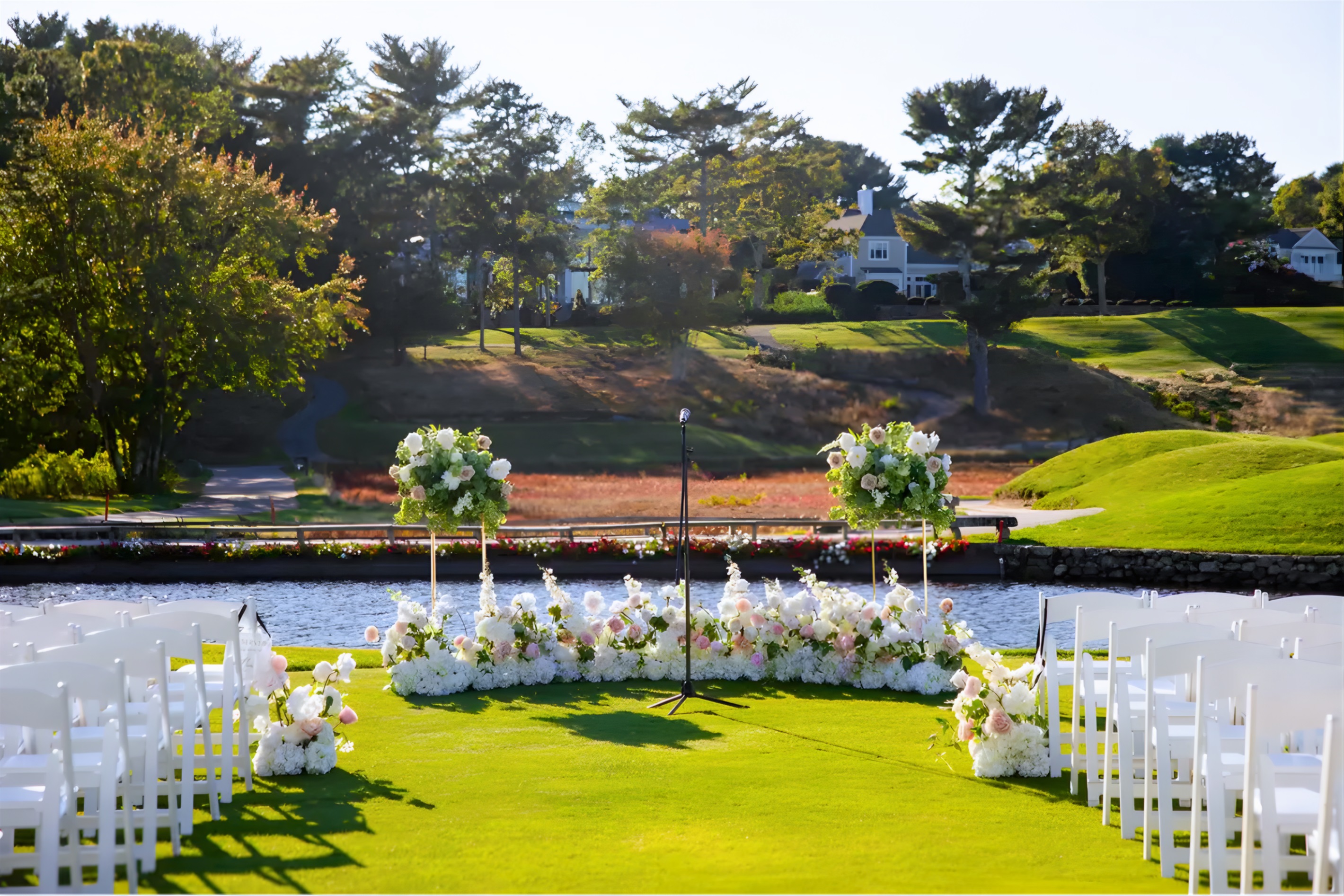 Willo Bend Country Club: 4 min away wedding venue