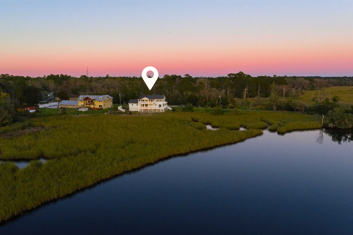 Riverfront Jax Oasis 7