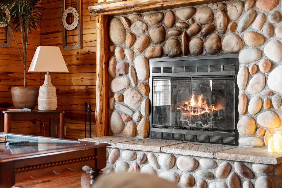 nuggle by the fire in your romantic cabin escape