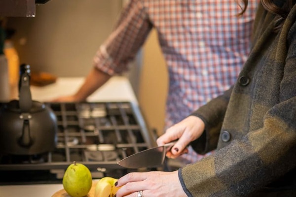 Enjoy Organic Apples & Peaches Grown Right Here - Please Help Yourself
(Available August-September)