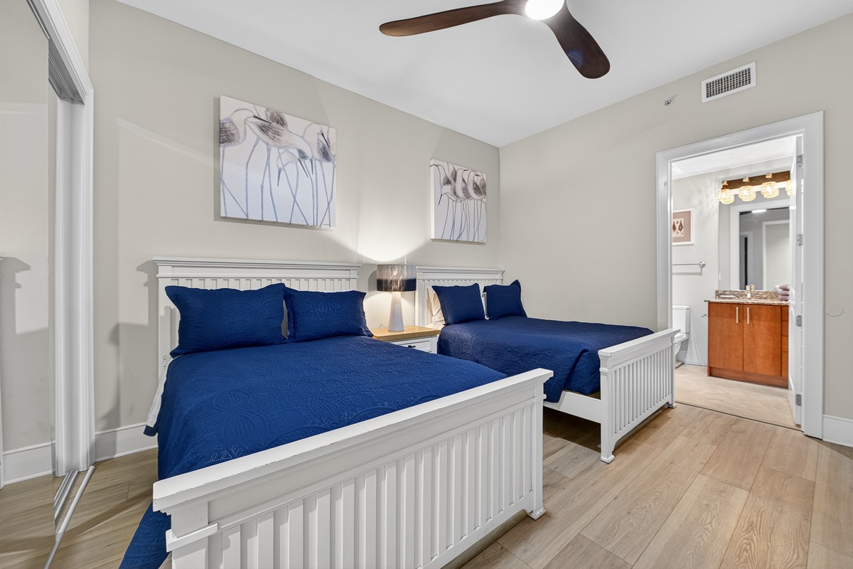 Third bedroom, two full beds