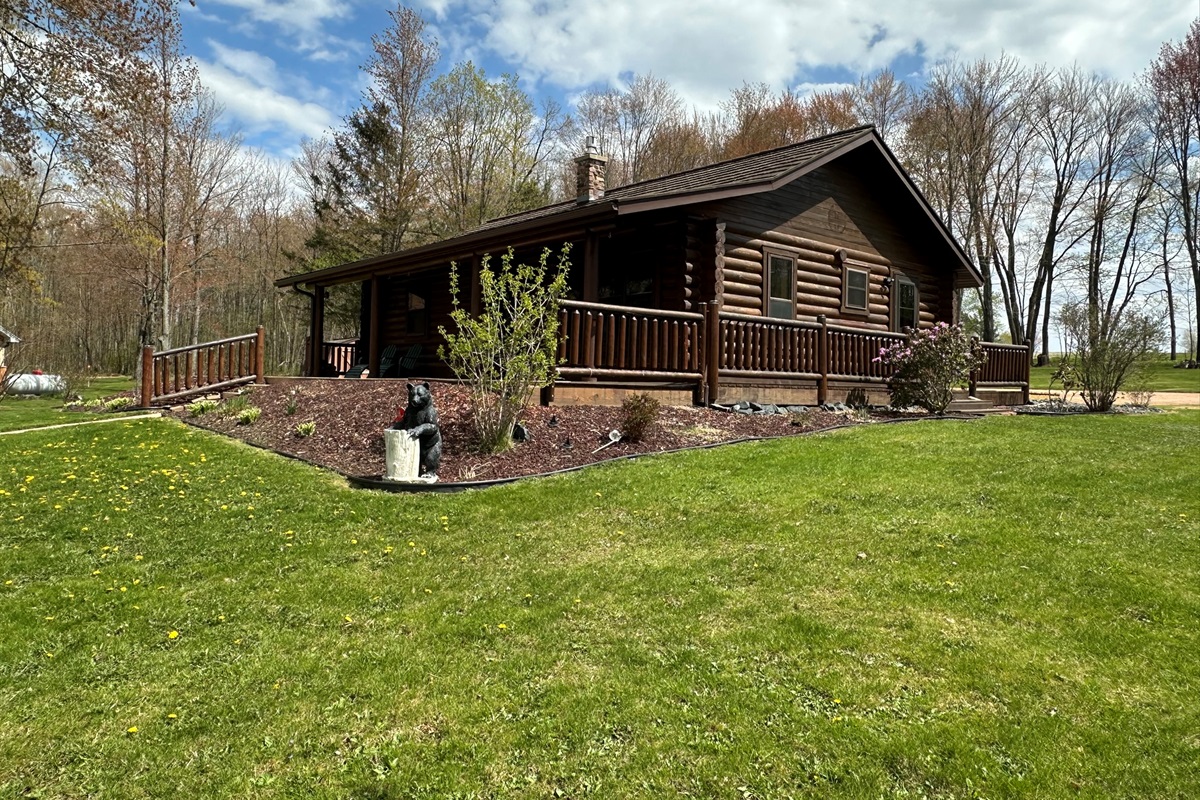 True Log Cabin