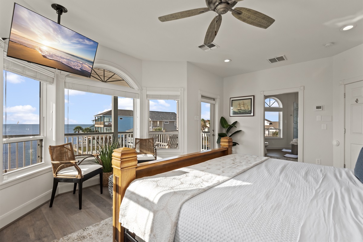 c82ff2c52fb3404cadbd6069215b221c Large | Beachhouse | Texas | TX | Vacation Homes | Galveston | Crystal Beach | Kokomo | Breezy Days | Beachfront Elegance | Sunrise Serenity | Southern Sands Property Management, LLC