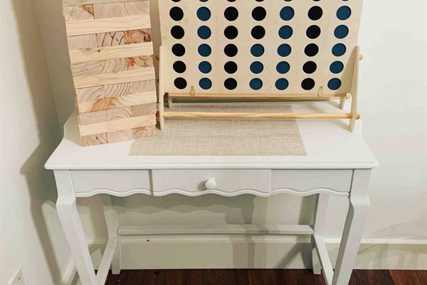 Mega sized Jenga and Connect 4! Can be used outside to have fun while still enjoying that creek view! 