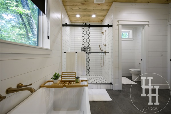 Rustic, elegant modern design