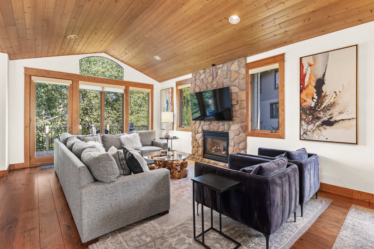 Living Room with Gas Fireplace