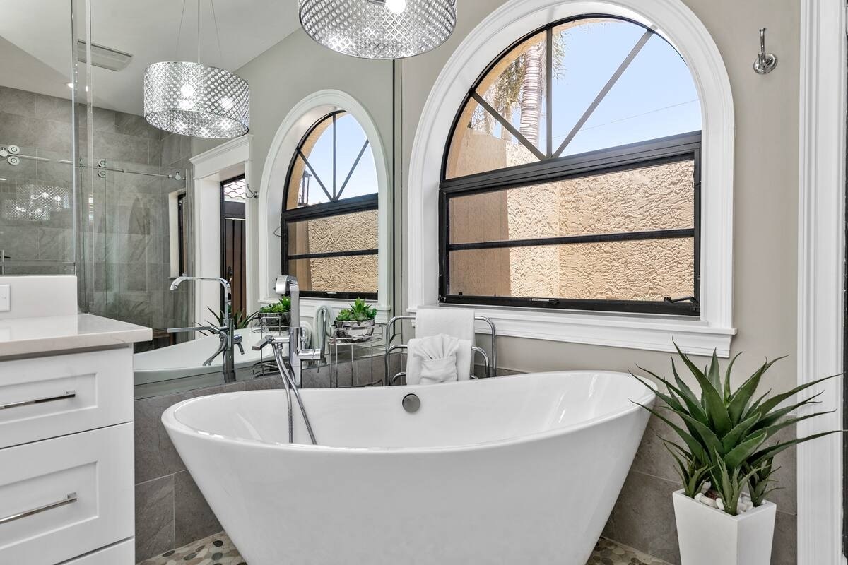 Enjoy a peaceful soak in the en-suite tub