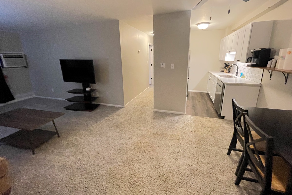 Living room with 50" Smart TV