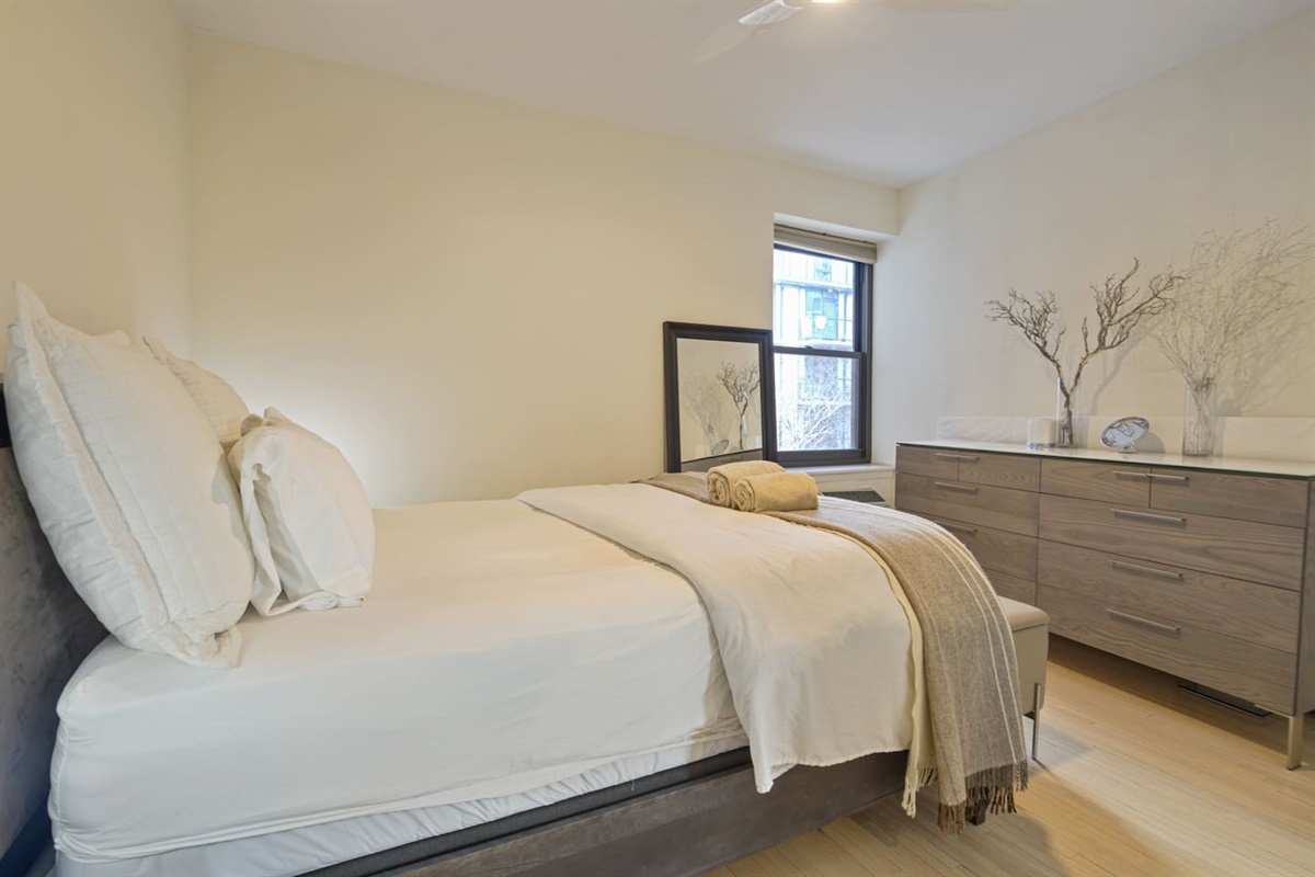 Queen Bed