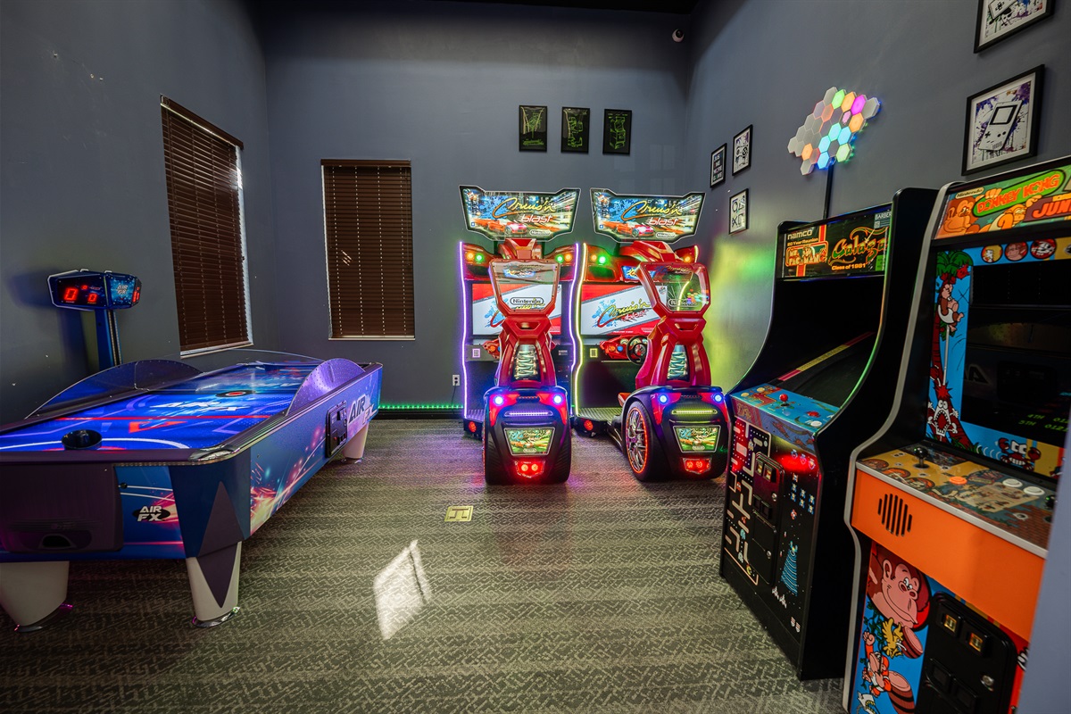 Windsor at Westside Game Room