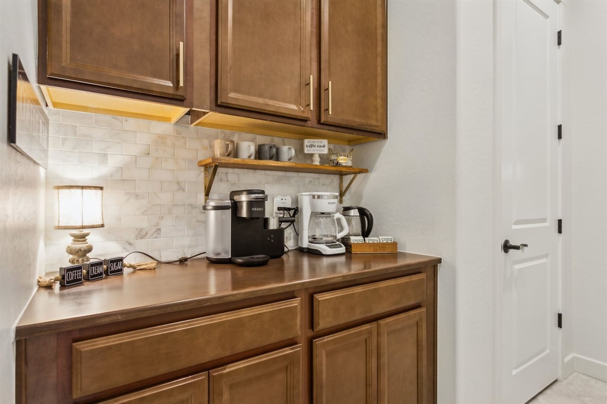 The Hideaway: Desert Days & Pool Nights | 3bd 2bth — The Hideaway: Desert Days & Pool Nights, Queen Creek, Arizona — photo 26