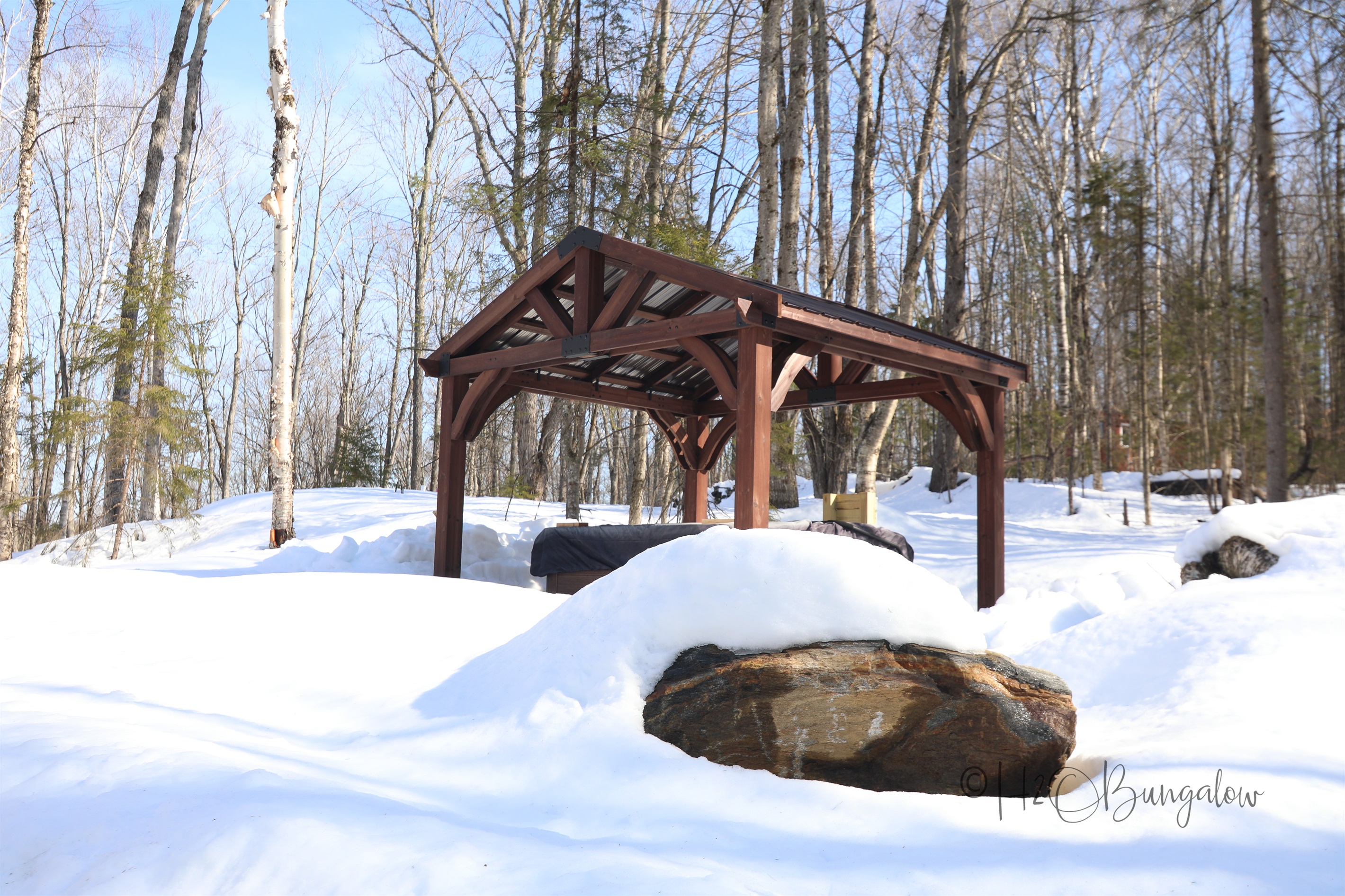 Steaming water, crisp mountain air, and a canopy of stars. Open all year.