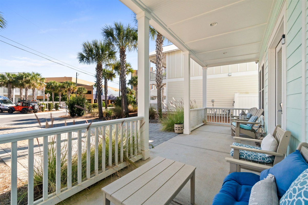 Outside Seating on Main House Porch