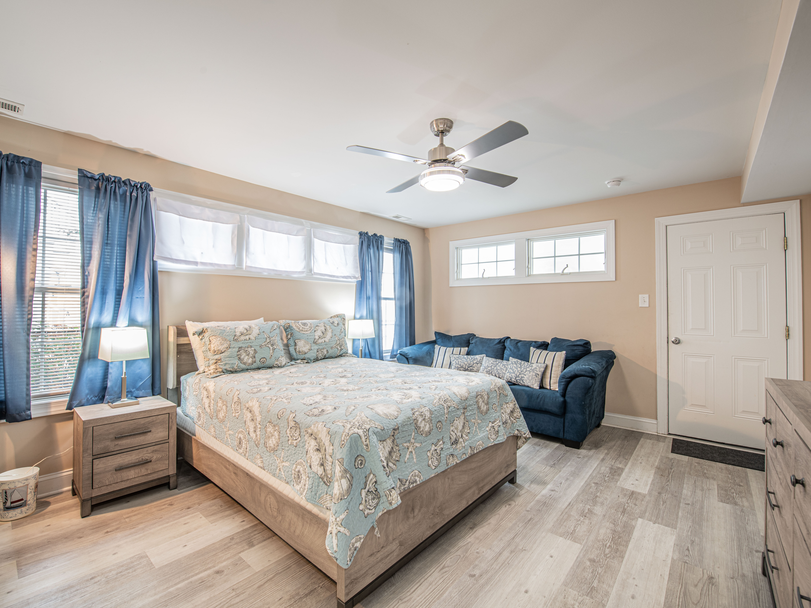 Spacious Bedroom 4 