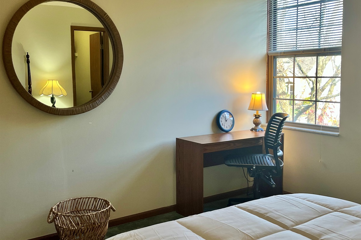 Bedroom 3 - Full Bed