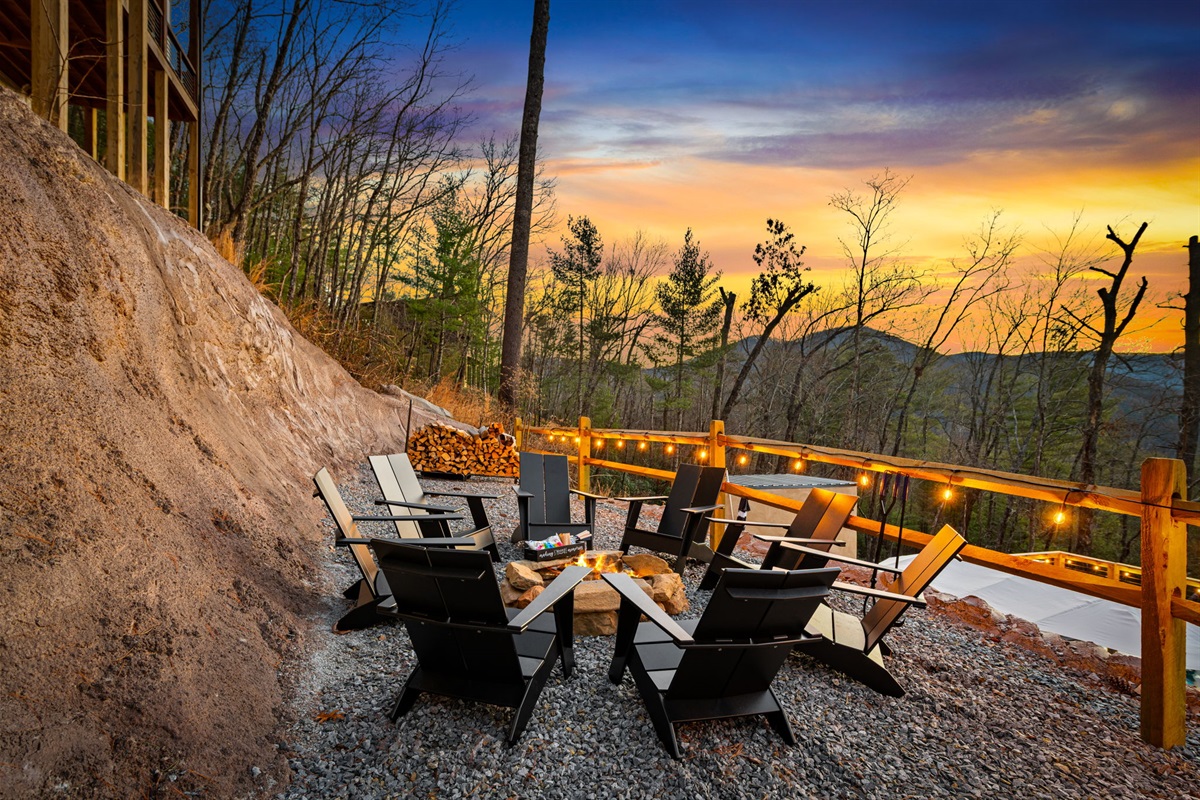 Stories sound better when told under the stars!