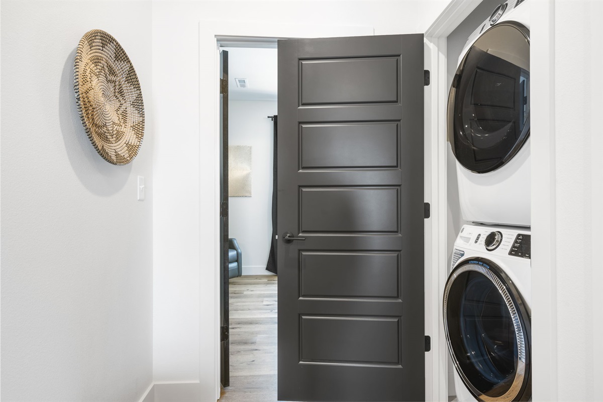 Upper level laundry