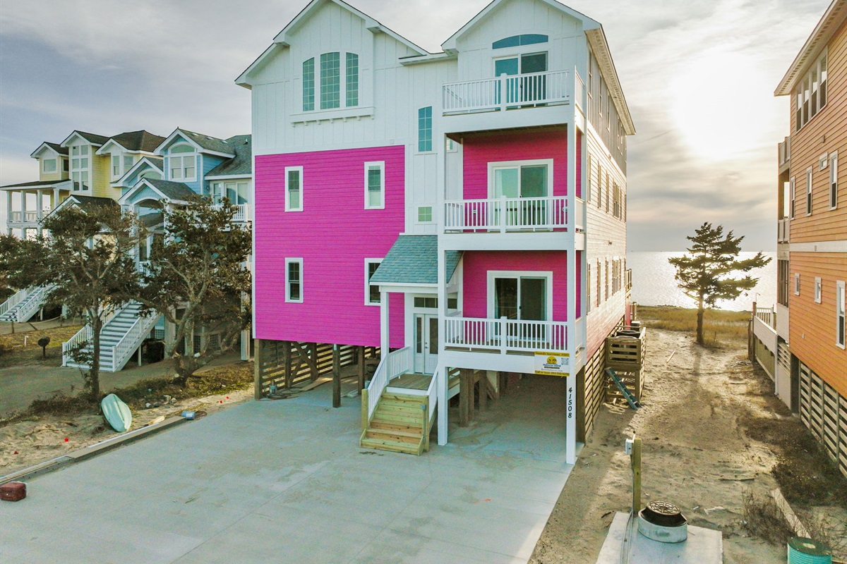 Soundfront New Construction Vacation Rental